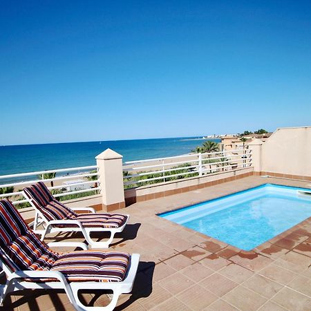 Atico Con Piscina Privada En Primera Linea Apartment Дения Стая снимка