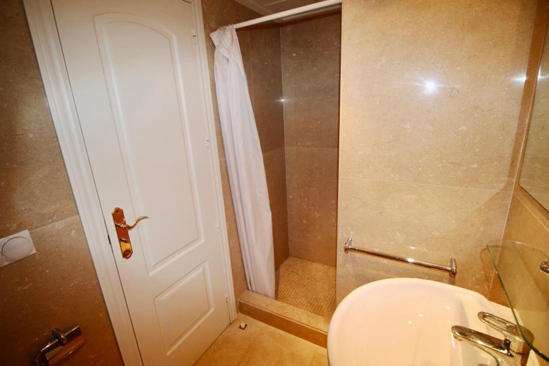 Atico Con Piscina Privada En Primera Linea Apartment Дения Екстериор снимка