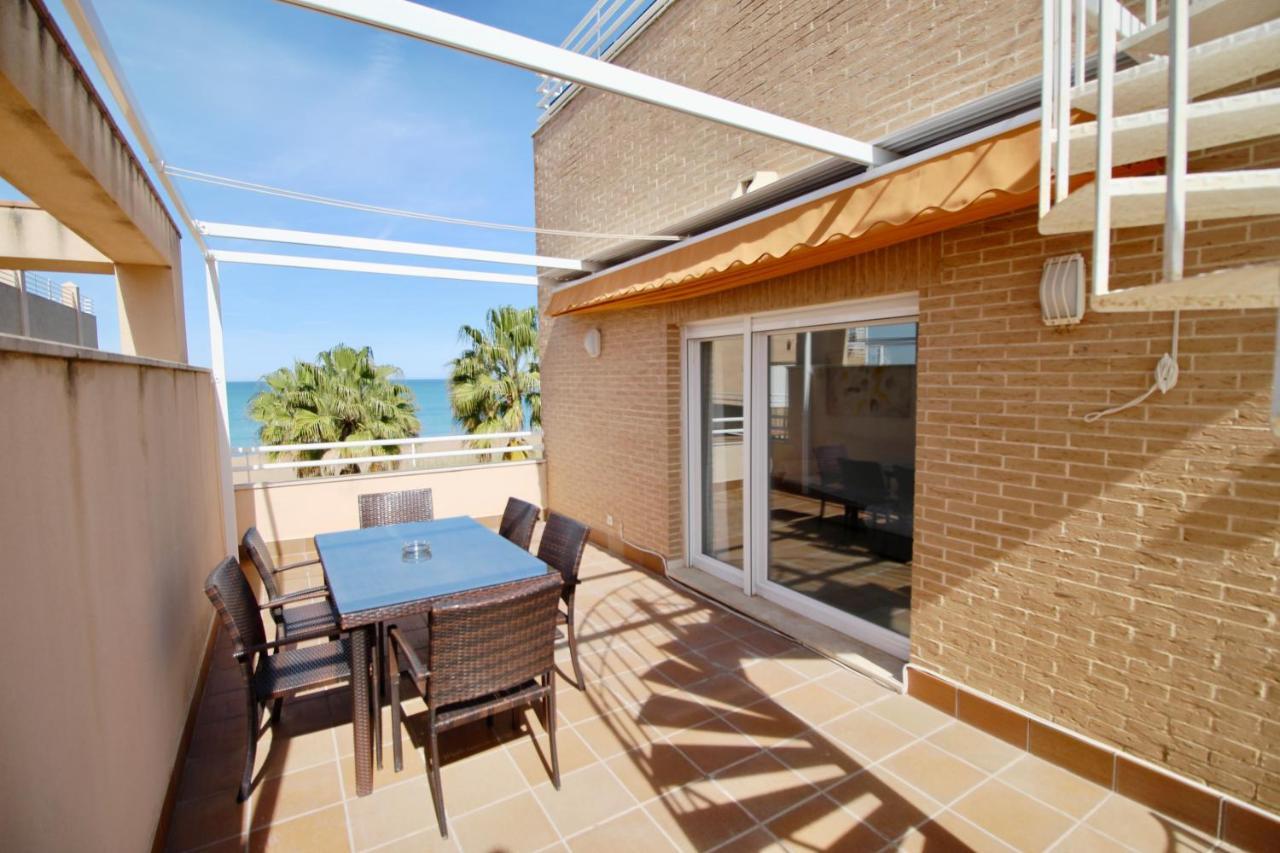Atico Con Piscina Privada En Primera Linea Apartment Дения Екстериор снимка