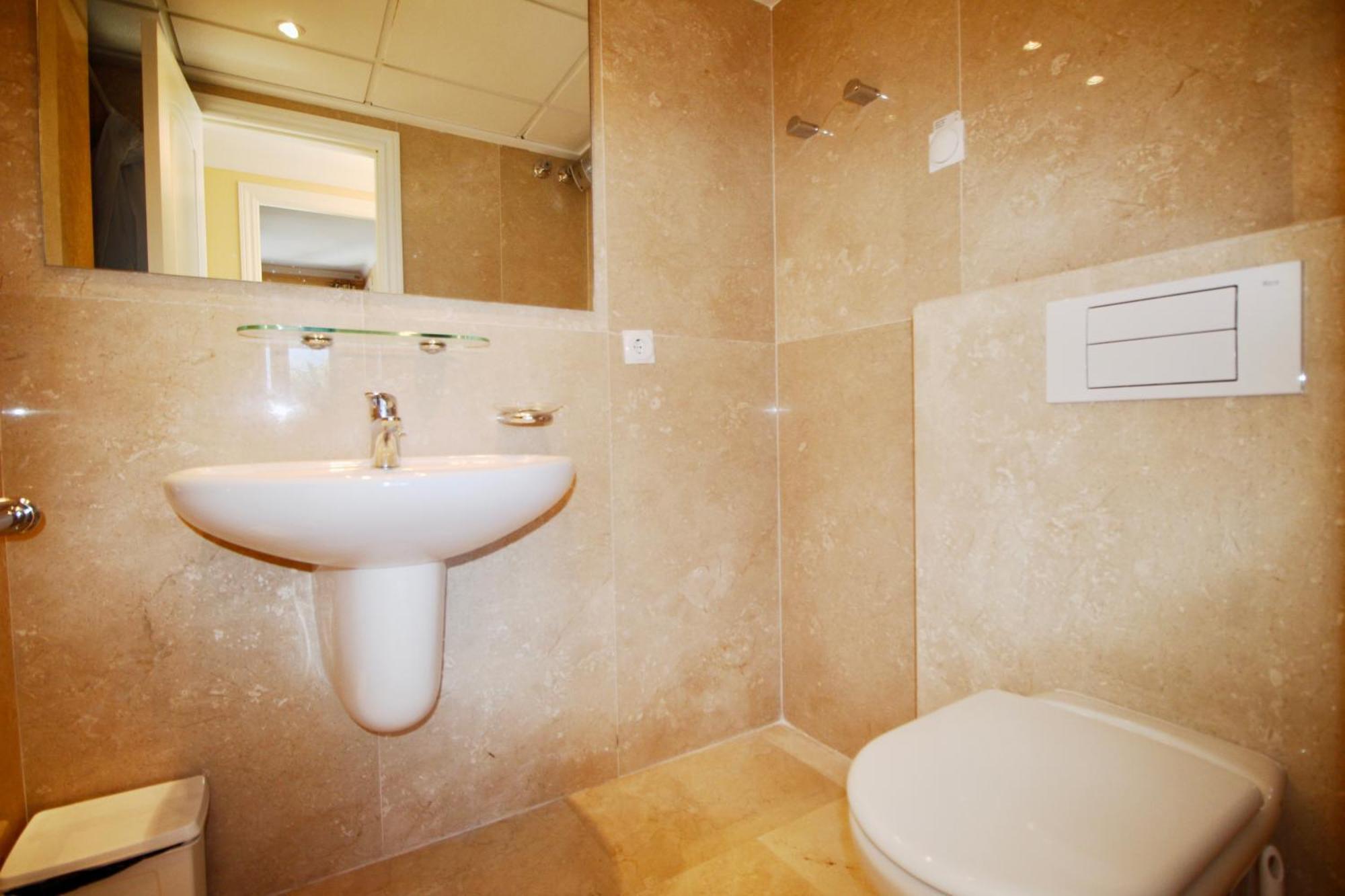 Atico Con Piscina Privada En Primera Linea Apartment Дения Стая снимка