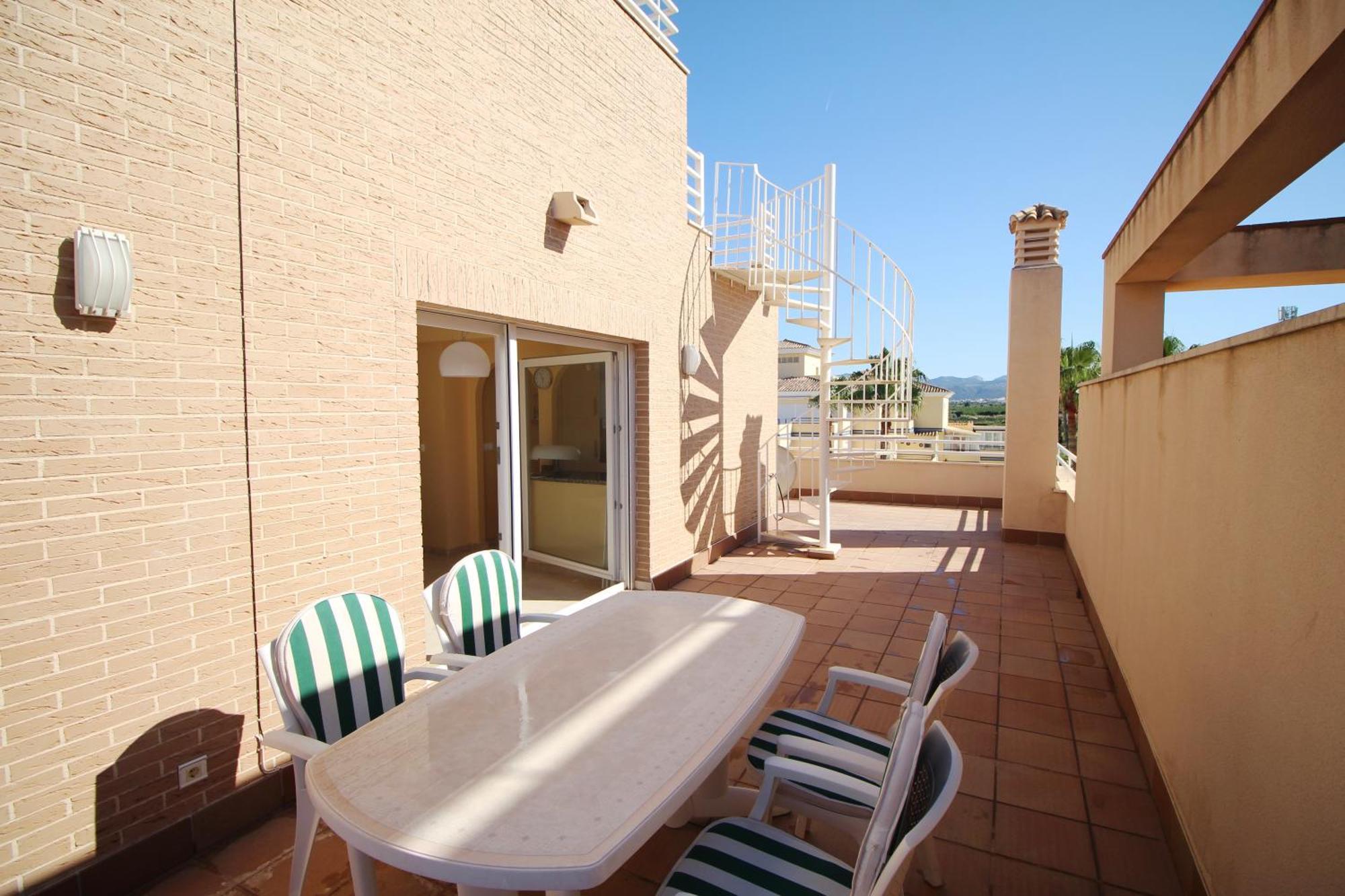 Atico Con Piscina Privada En Primera Linea Apartment Дения Стая снимка